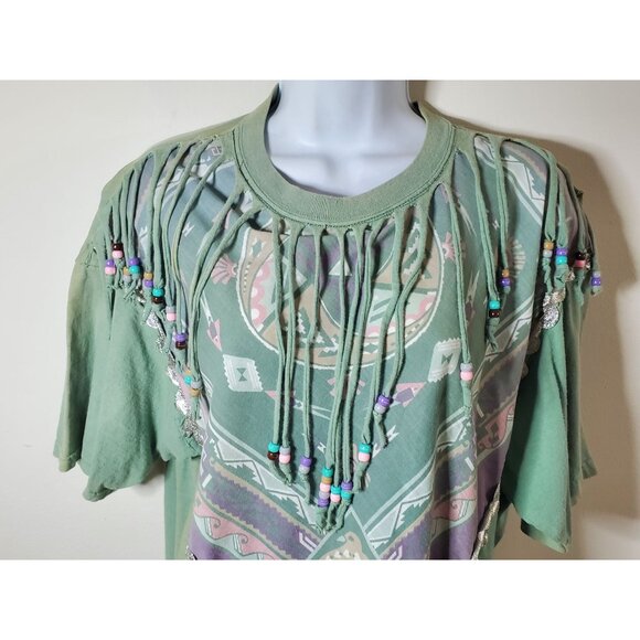 Vintage 90s Sturdy Tees By Lee Fringe Beaded Southwestern Graphic T-Shirt L - Picture 9 of 9